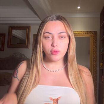 Leaked Emily narizinho private photo viral onlyfans