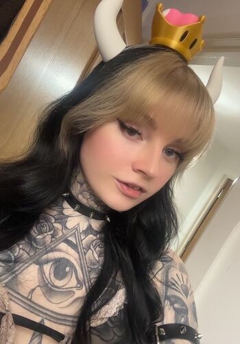 Leaked Emily piexo private photo viral onlyfans