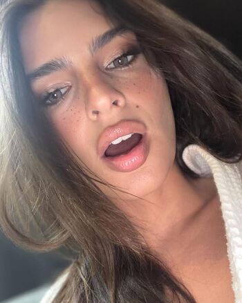 Leaked Emily ratajkowski  page private photo viral onlyfans