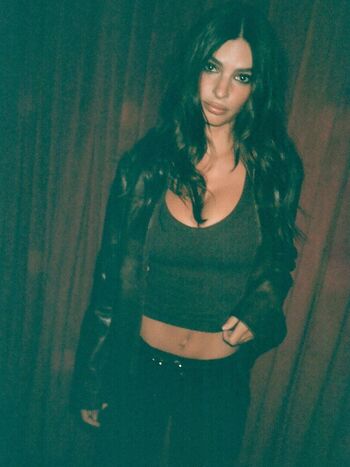 Leaked Emily ratajkowski  page private photo viral onlyfans
