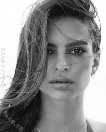 Leaked Emily ratajkowski  page private photo viral onlyfans