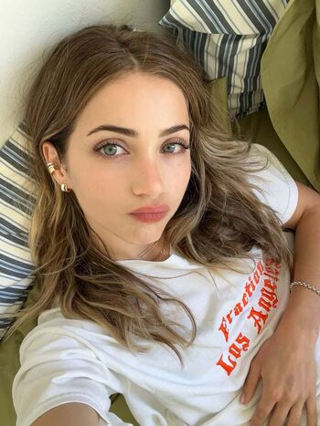 Leaked Emily rudd private photo viral onlyfans