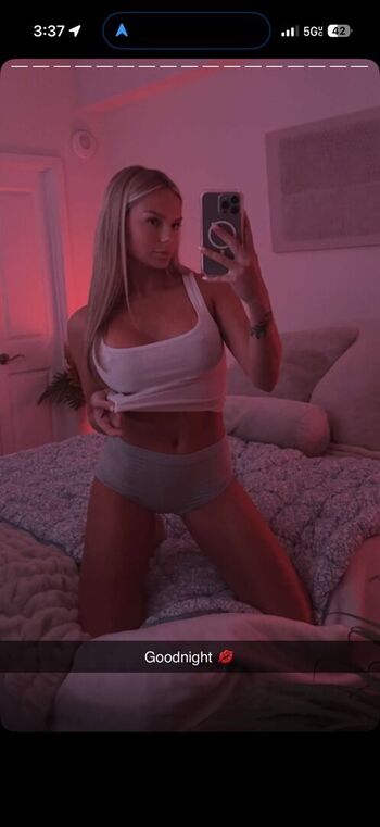 Leaked Emily sentner private photo viral onlyfans