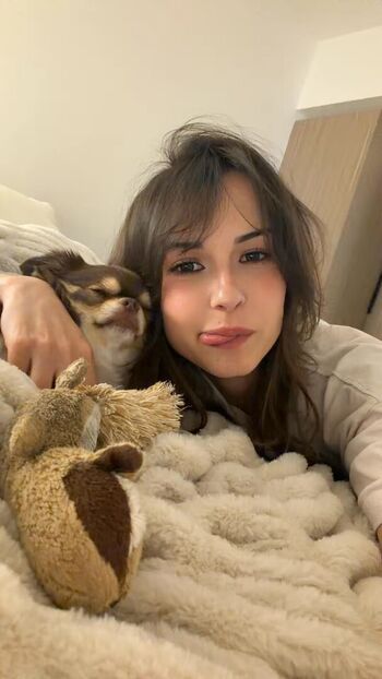 Leaked Emilydaniellam private photo viral onlyfans