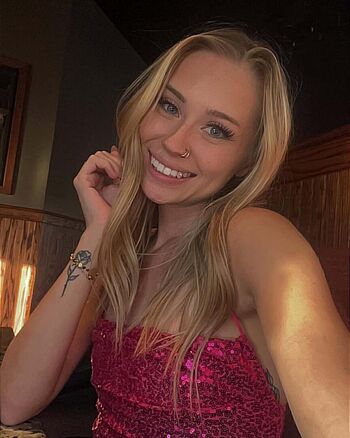 Leaked Emilymichellejohnson page private photo viral onlyfans