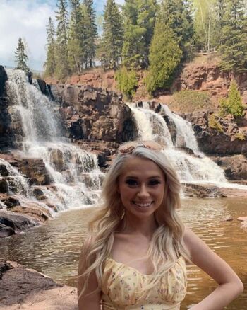 Leaked Emilymichellejohnson private photo viral onlyfans