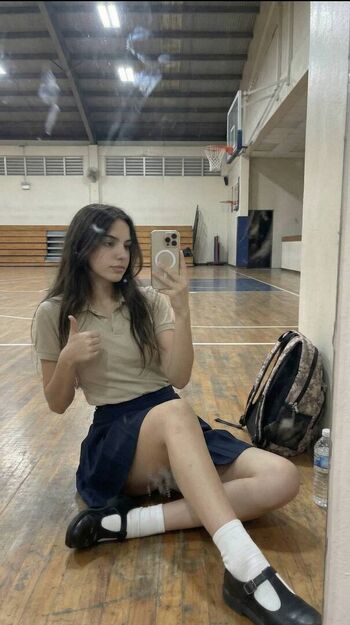 Leaked Emilysal private photo viral onlyfans