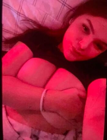 Emilysmallss_