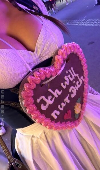 Leaked Emilyvanxssa private photo viral onlyfans