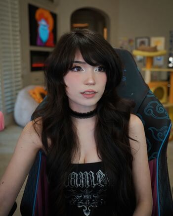 Leaked Emiru  page private photo viral onlyfans