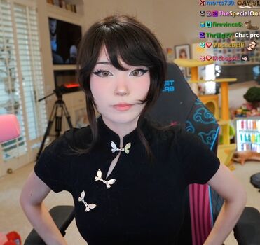 Leaked Emiru  page private photo viral onlyfans