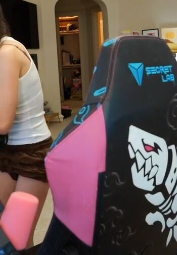 Leaked Emiru  page private photo viral onlyfans