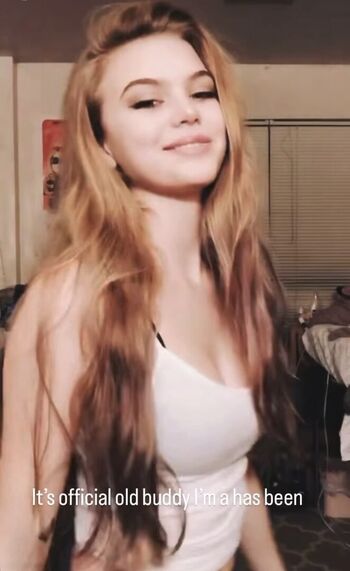 Leaked Emma beardsley private photo viral onlyfans