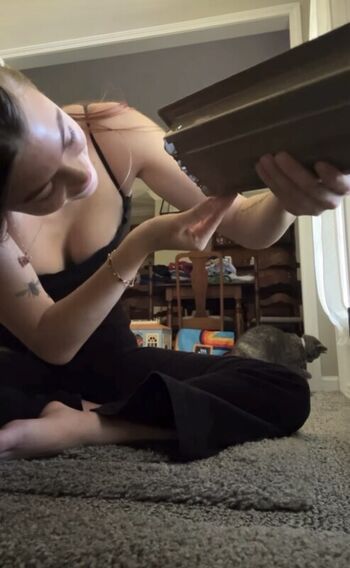 Leaked Emma beardsley private photo viral onlyfans