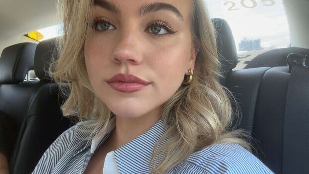 Leaked Emma brooks private photo viral onlyfans