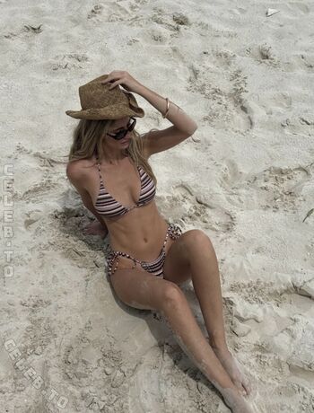 Leaked Emma burnze private photo viral onlyfans