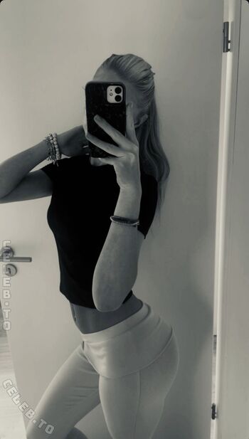 Leaked Emma jelschen private photo viral onlyfans