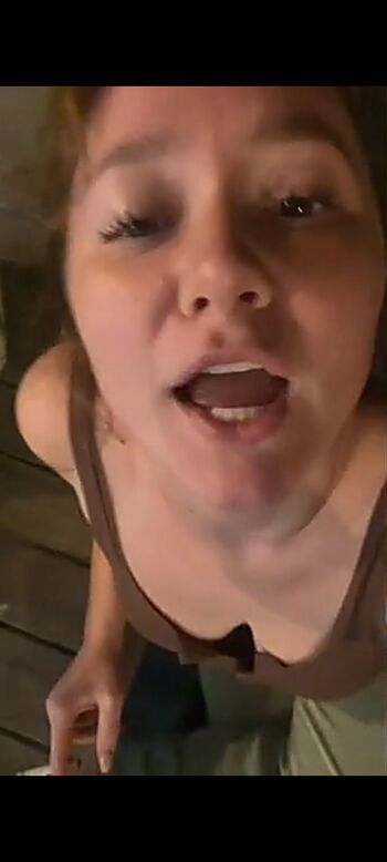 Leaked Emma kenney  page private photo viral onlyfans