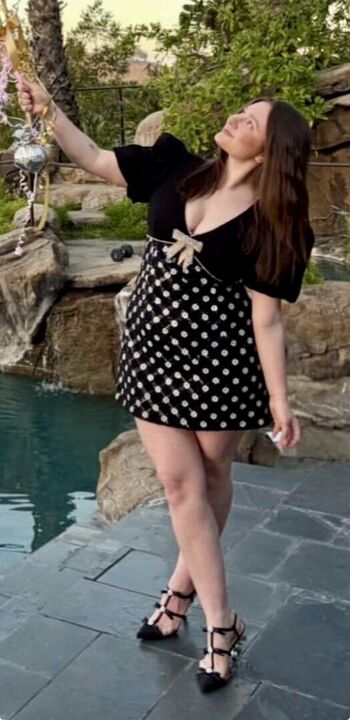 Leaked Emma kenney private photo viral onlyfans