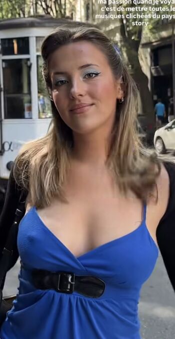 Leaked Emma peyr private photo viral onlyfans