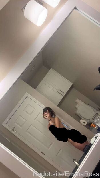 Leaked Emma ross private photo viral onlyfans
