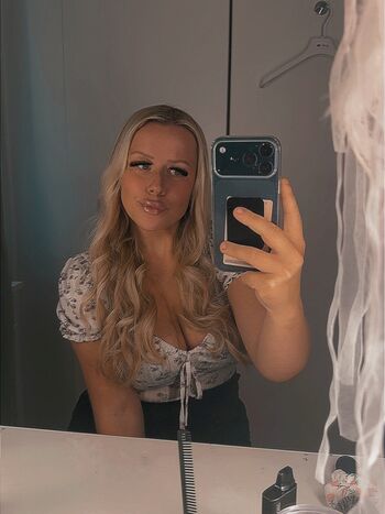 Leaked Emma solander private photo viral onlyfans