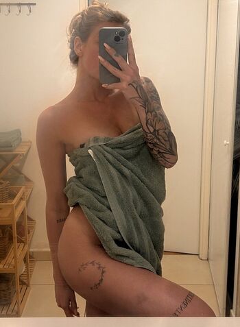 Leaked Emma wallace private photo viral onlyfans