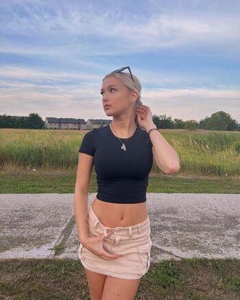 Leaked Emma welyki private photo viral onlyfans