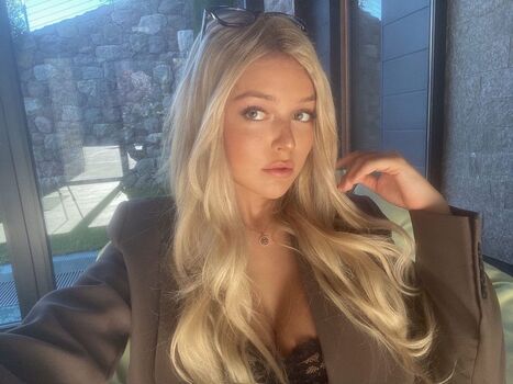 Leaked Alexandra ozz/ private photo viral onlyfans