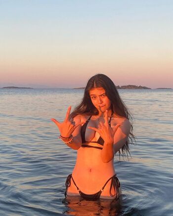 Leaked Emmabristow private photo viral onlyfans