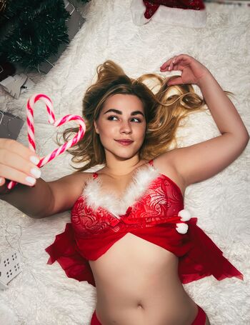 Leaked Emmadizzy private photo viral onlyfans