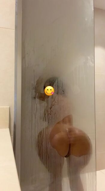 Leaked Emmafr private photo viral onlyfans