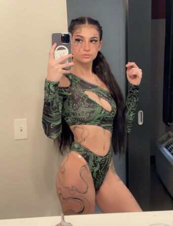Leaked Emmalynn minassian private photo viral onlyfans