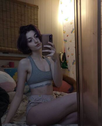 Leaked Emmanooodle private photo viral onlyfans
