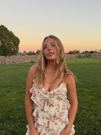 Leaked Emmi butler private photo viral onlyfans