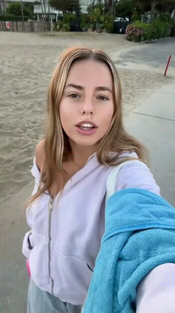 Leaked Emmi butler private photo viral onlyfans