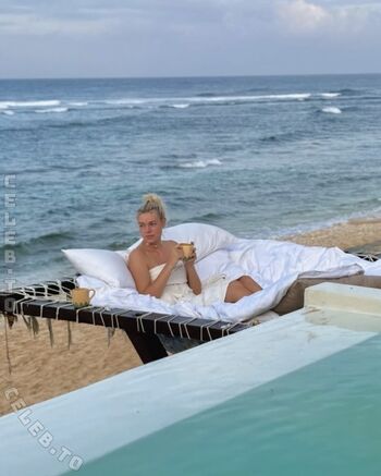 Leaked Emmi schmidt private photo viral onlyfans