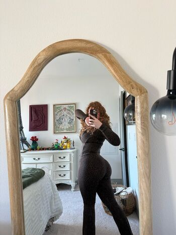 Leaked Emmilyhazel private photo viral onlyfans