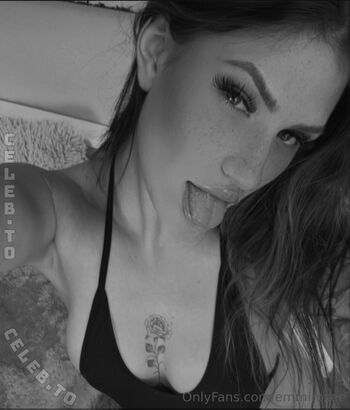 Leaked Emmirosee private photo viral onlyfans