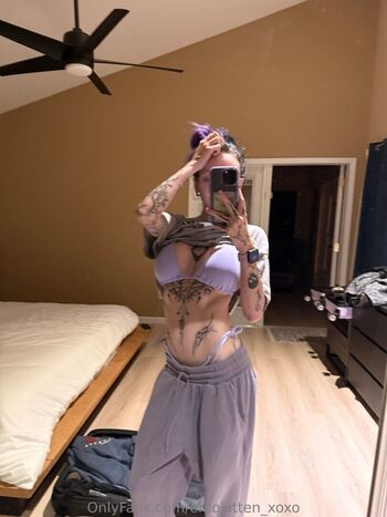 emokitten_xoxo