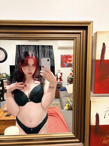 Leaked Empress scarlet private photo viral onlyfans