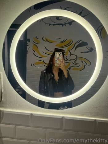 Leaked Emythekitty page private photo viral onlyfans