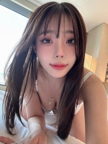 Leaked Rhauura/ private photo viral onlyfans