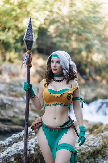 Enji Night