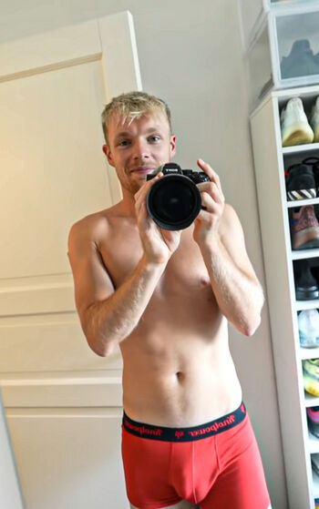 Leaked Enzoknol private photo viral onlyfans