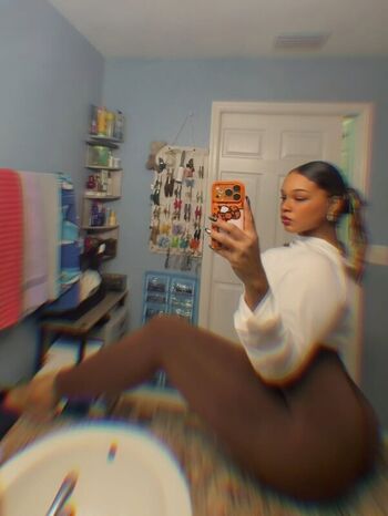 Leaked Erii joy private photo viral onlyfans