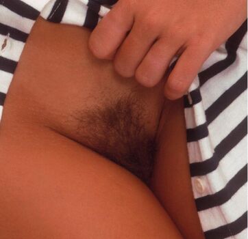 Leaked Erika eleniak private photo viral onlyfans