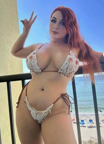 Erin Bella