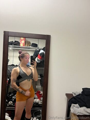 Leaked Erin coburn page private photo viral onlyfans