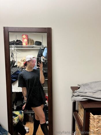 Leaked Erin coburn page private photo viral onlyfans